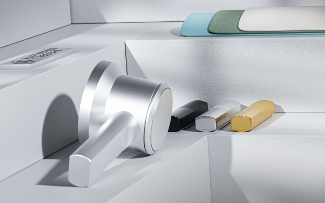 ein-Materialmoodboard-mit-unterschiedlichen-Farbfaechern-in-gold-silber-schwarz-sowohl-matt-als-auch-glaenzend